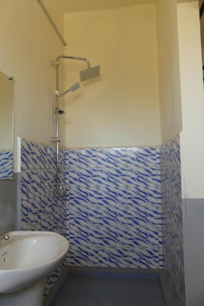 Bed and Breakfast Centre Lucien Botovasoa Antsiranana Esterno foto